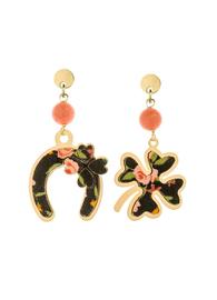 fourleaf-clover-and-mini-faceted-pink-horseshoe-earrings