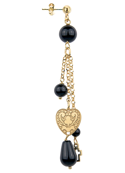 gothic-black-short-earring-with-pendant