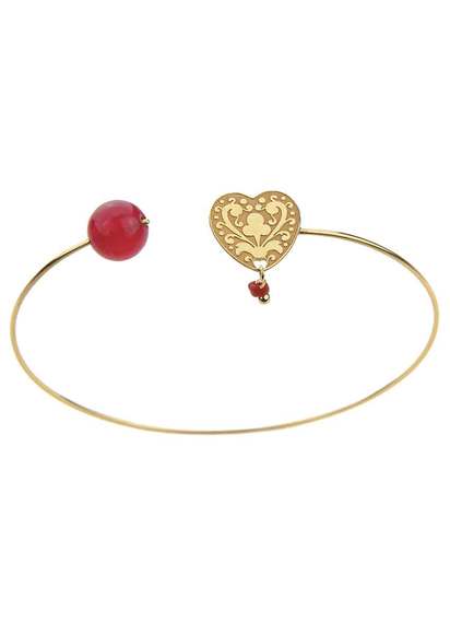 red-heart-gothic-bracelet