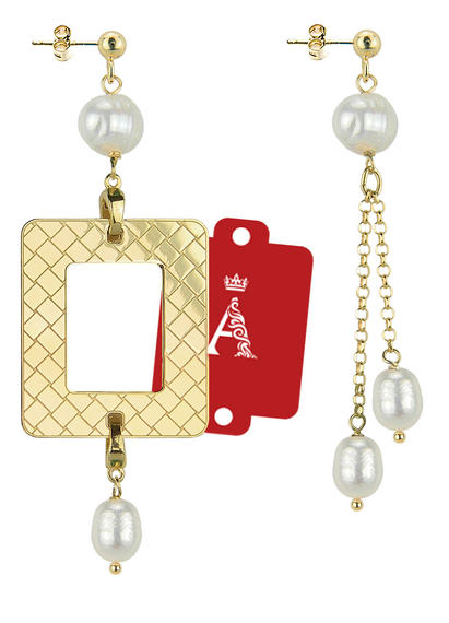 my-frame-red-alphabet-pearl-earrings