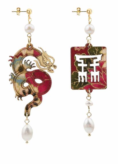 dragon-silk-and-leather-pearl-earrings