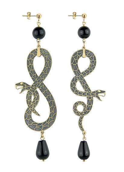 eight-snake-and-big-black-coiled-earrings