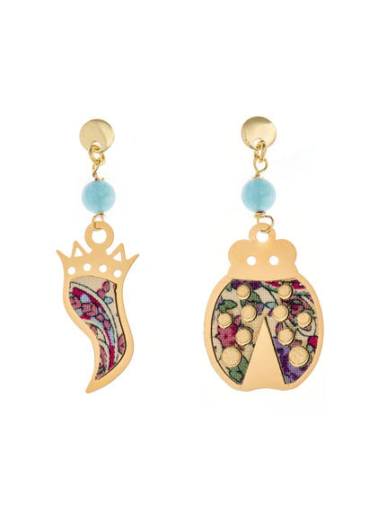 mini-skyblue-horn-and-ladybug-earrings